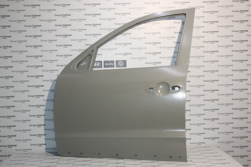 [760032B030] FR/DOOR SAN LH 05-06 