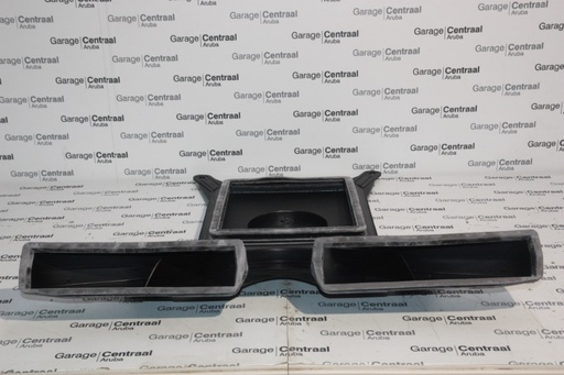 [282202B000] DUCT SAN INTERCOOLER ASM 