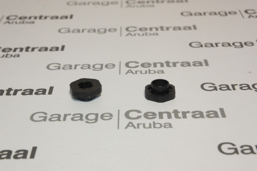 [871882E001] BUSHING TUC GLASS T/GATE LFTR 