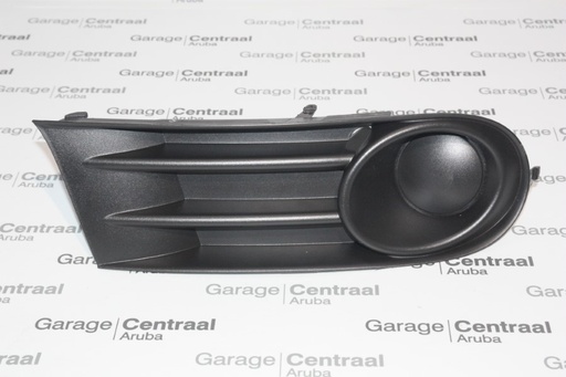 [5U08536661NN] GRILLE-VOY-BMPR-RH-LWR 